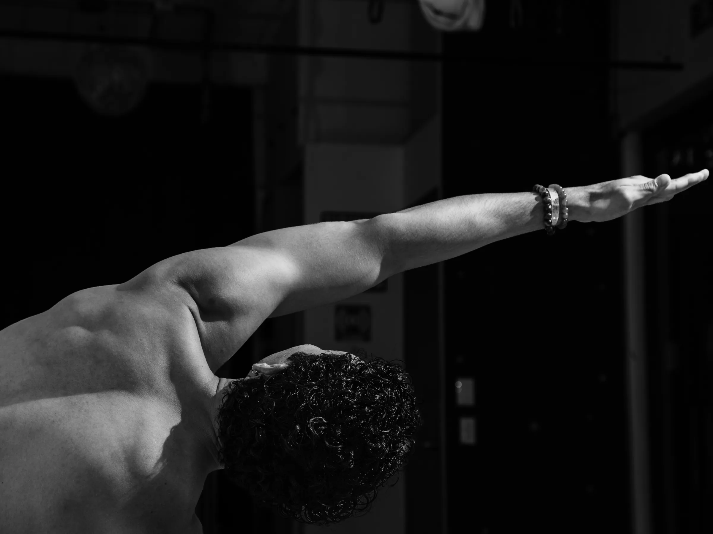 The studio as a laboratory, black and white treatment.