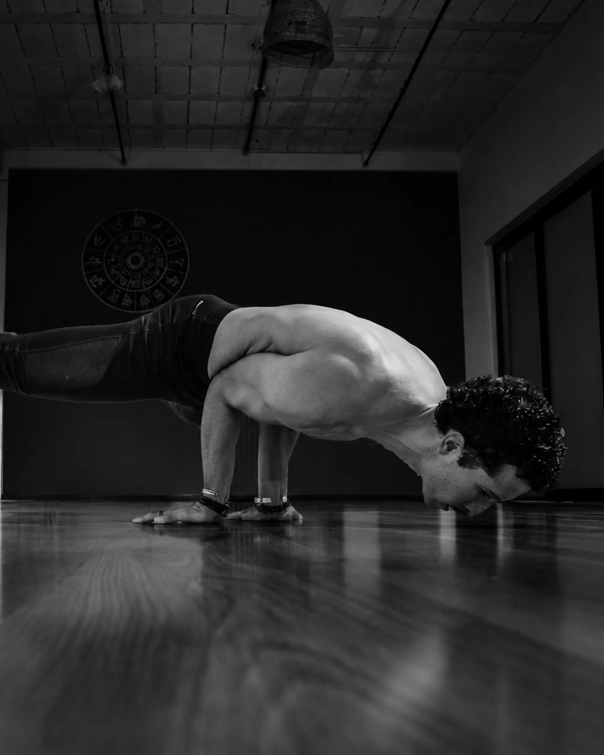 Strength and movement training, black and white.